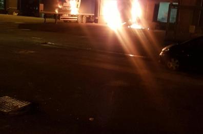 L'incendio nel deposito Sda