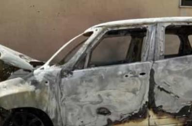 Mesagne, preso il piromane
che incendiava auto: «Mi pento»