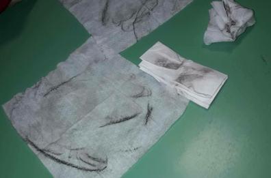 Wind day, bimbi tornano in classe 
e puliscono polvere dai banchi 
La preside: notizia che smentisco