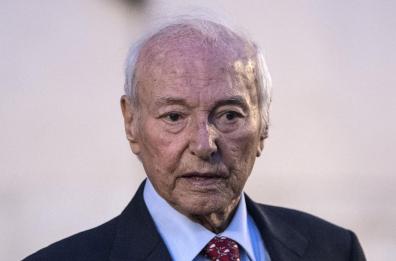 Valenzano, «Uomo e animali» incontro con Piero Angela