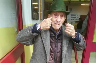 Policoro, va a votare a 106 anni. E a Matera 85enne muore nel seggio