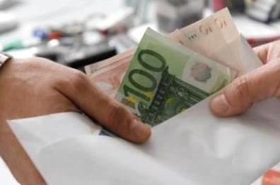 Tangente per una «sanatoria»
arrestato dirigente lucano