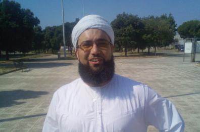 Imam di Lecce spiega
l'Islam su Youtube