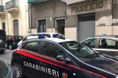 Taranto, anziano strangolato
in casa: confessa un 27enne