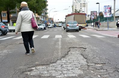 Francavilla, «Troppo distratta», i giudici negano il risarcimento dopo la caduta