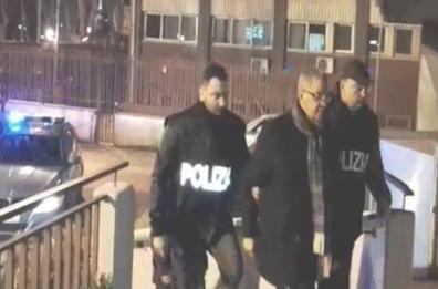 Terrorismo, egiziano arrestato.
«Mai detto di tagliare le teste»