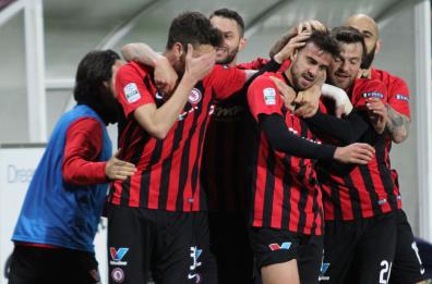 Foggia Pro Vercelli 2-1
la rimonta dei rossoneri 
