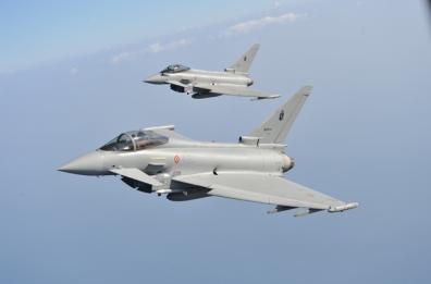 «Bang» supersonico anche
nei cieli di Puglia: caccia
intercettano aereo sospetto
