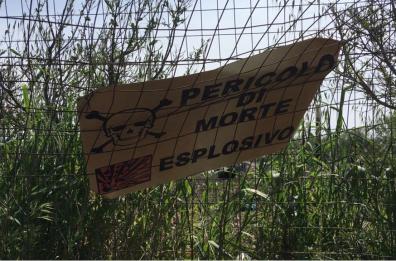 Esplosione in fabbrica 
fuochi artificio: un ferito