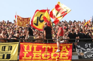 Calcio Lecce, anticipata la vendita degli abbonamenti stagionali