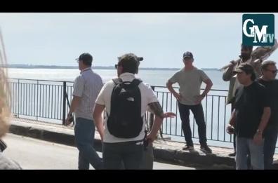 Taranto, scene dal set di Micheal Bay: ecco il regista all'opera 