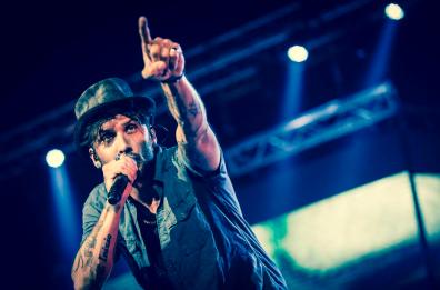 Fabrizio Moro in concerto in piazza a Lecce