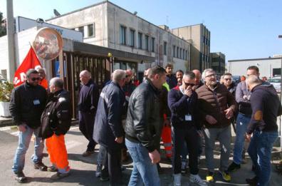 Brindisi, concussione elettorale
arrestato dirigente Multiservizi