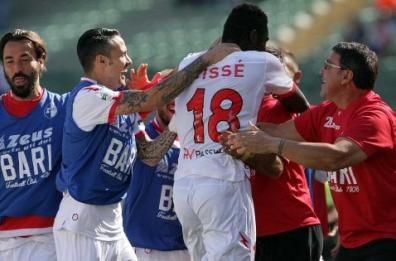 Parma-Bari, Cissè non gioca
Ballottaggio per l'attacco