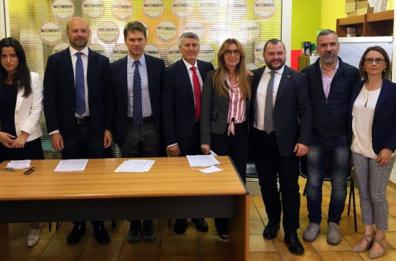 Puglia, M5s: «bisogna garantire buoni pasto a tutti dipendenti Asl»