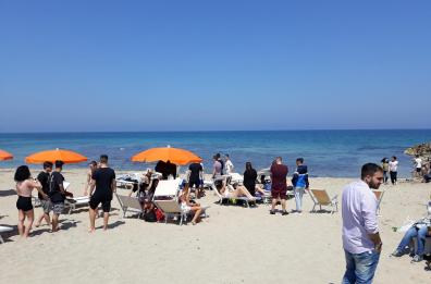 Beach party senza alcol sfida contro lo sballo parte dal Salento