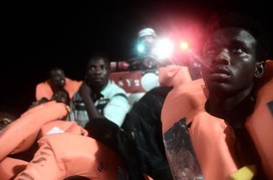 Migranti, notte di sbarchi in Salento: rintracciati oltre 80