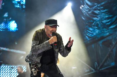 Vasco Rossi cala il poker: quattro date in Puglia