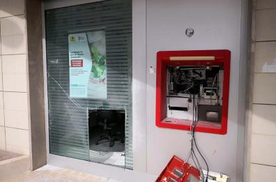 Furto in banca a Matera, bottino di circa 90 mila euro