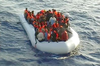 Potenza, truffa sui migranti
in tre rinviati a giudizio