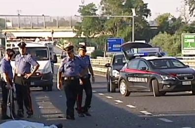 Auto tampona uno scooter a Bari: morto un 62enne Auto tampona uno scooter a Bari: morto un 62enne