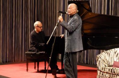 La Camerata Musicale Barese fa centro con Gino Paoli e Rocca