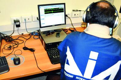 Armi e fiumi di droga nel cimitero di Sava: scattano 18 condanne