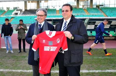 Calcio, ecco i 20 imprenditori baresi pronti a rifondare il Bari: valgono 500 mln