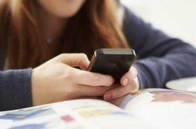 Lecce, condivide selfie 13enne
nuda: denunciato un liceale