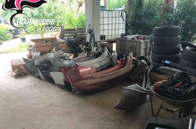 Cerignola, ecco la centrale dei ricambi di Golf rubate: arrestati ricettatori