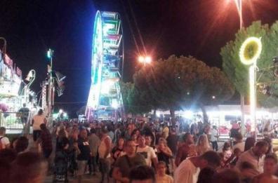 Giovinazzo, grave bimba di 4 anni: colpita da tirante giostra. Madre fa da «scudo»