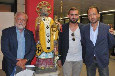 De Laurentiis al San Nicola presenta lo staff. Così i nuovi abbonamenti. Campionato? Forse dal 15 +++ IL VIDEO +++