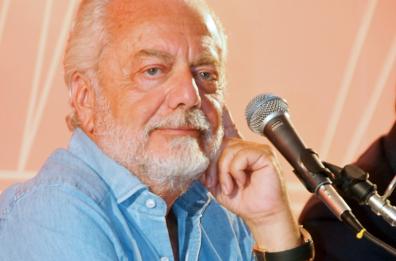 De Laurentiis: «Champions a Bari»
Ira di De Magistris: «Non accadrà mai»