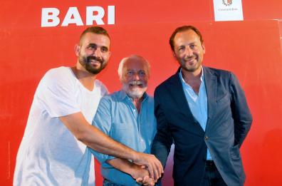 Calcio, è «Barimania»: in tre giorni vendute 4650 fidelity card