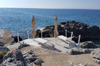 Castro, cemento a picco sul mare: fioccano denunce e sequestri 