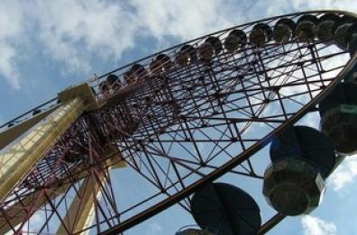Lecce, i biglietti omaggio per le giostre di Sant'Oronzo vanno alle parrocchie