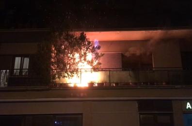 Foggia, fiamme in appartamento
Panico: tre persone intossicate