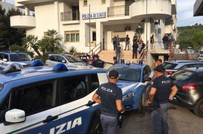 Mafia, a Vieste in cella 7 del clan Perna: progettavano attentati