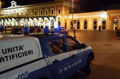 Bari, falso allarme bomba in stazione centrale: chiuso accesso ai viaggiatori
