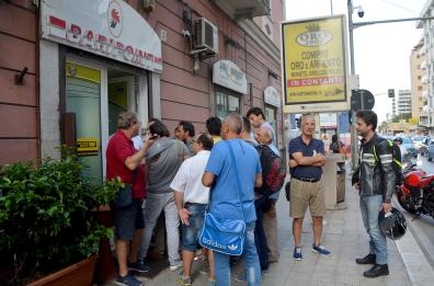 Bari calcio, da venerdì biglietti per la gara di Coppa contro il Parma