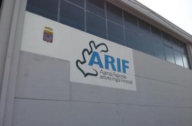 La Regione Puglia fa un passo indietro: cambia il contratto per l'Arif