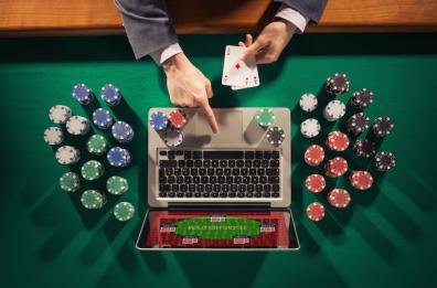 Gioco d'azzardo, a Bari anche i 15enni seguiti dal dipartimento Asl