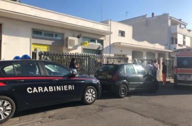 Assalto con kalashnikov a ufficio postale in Salento: fermati 4 della Scu