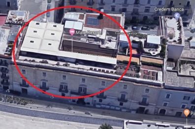 «Trani, via quel roof garden dal palazzo storico: è fuorilegge»