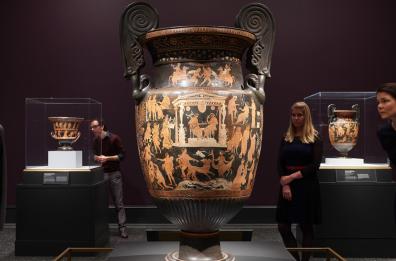 Dalla Puglia agli Usa l’arte magnogreca racconta gli Inferi