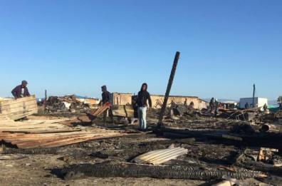Borgo Mezzanone, scoppia rogo in baraccopoli: nessun ferito