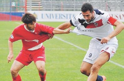 Iadaresta, arriva  il nuovo centravanti
 E l'attacco del Bari diventa letale 