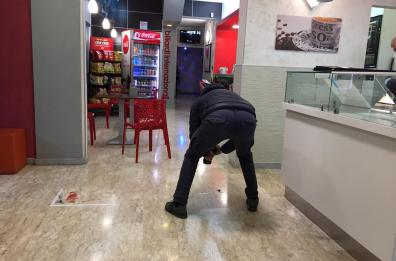 Brindisi, sparatoria nella sala giochi: ferito un 20enne