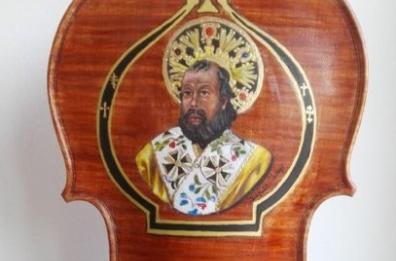 Un violino per San Nicola: ecco il dono del liutaio barese Fortunato