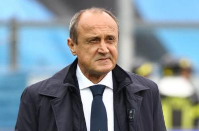 Calcio Lecce, Rossi: «Avanti tutta, a Firenze con coraggio»